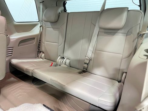 Used 2018 GMC Yukon Denali AWD/4WD image 30