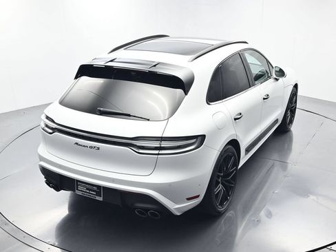 Certified 2025 Porsche Macan GTS AWD/4WD image 38