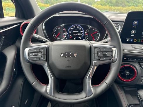 Used 2026 Chevrolet Blazer RS w/ Driver Confidence II Package AWD/4WD image 15