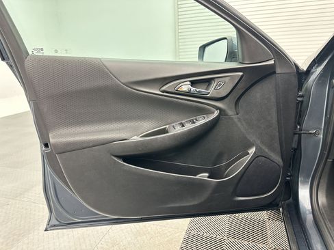 Certified 2021 Chevrolet Malibu RS image 16