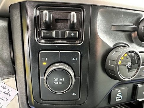 Used 2024 Ford F250 XLT image 18