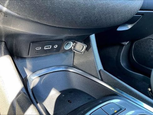 Used 2024 Chevrolet Malibu LT FWD image 15