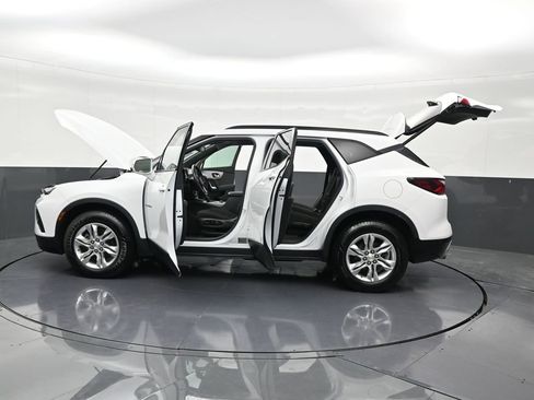 Used 2020 Chevrolet Blazer LT image 34