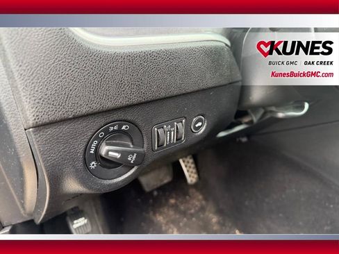 Used 2020 Dodge Charger GT RWD image 10