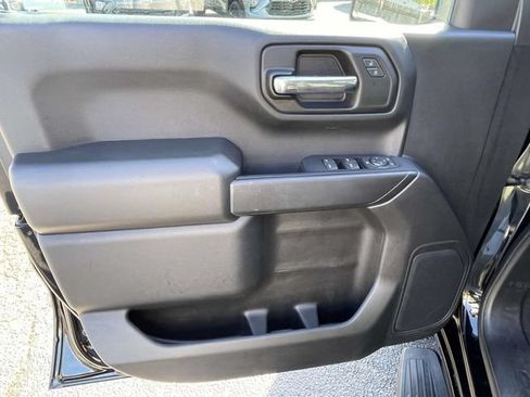 Certified 2023 Chevrolet Silverado 1500 Custom RWD image 16