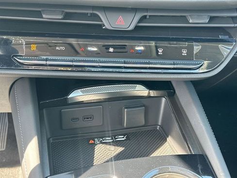 New 2026 Buick Envision Avenir image 18