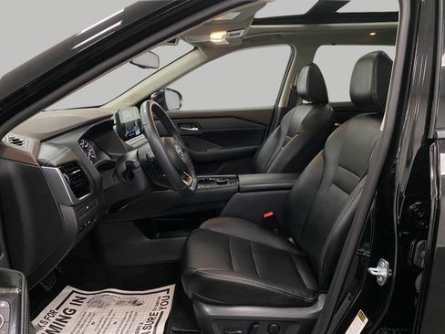 Certified 2023 Nissan Rogue SL w/ SL Premium Package AWD/4WD image 31