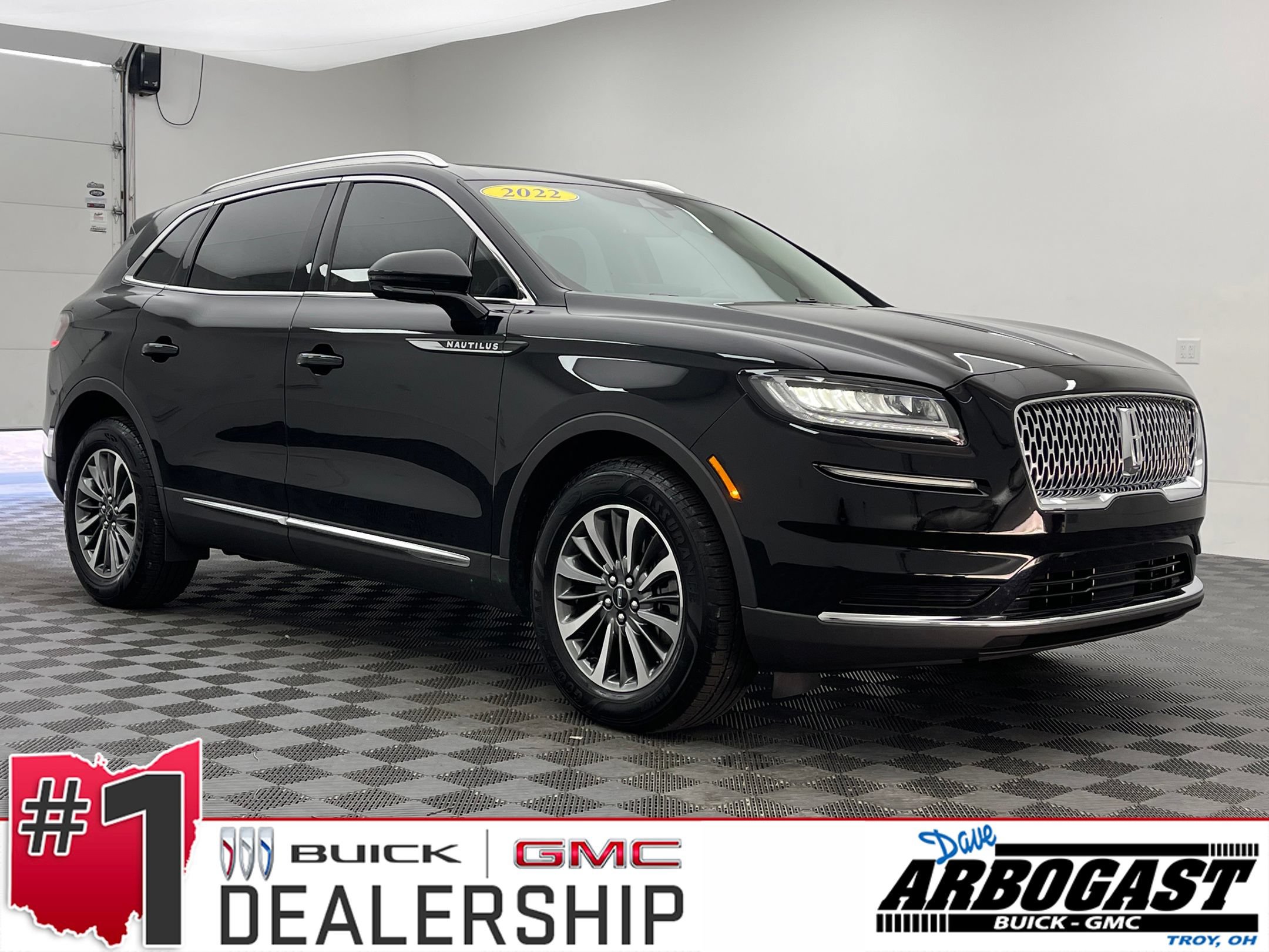 Used 2022 Lincoln Nautilus Reserve FWD image 1