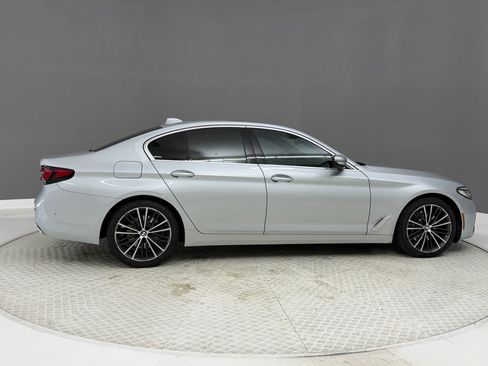 Used 2021 BMW 530i w/ Convenience Package RWD image 8