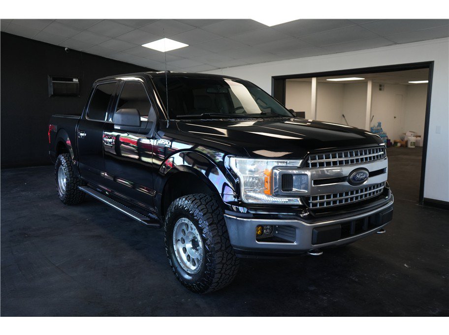 Used 2018 Ford F150 XLT w/ Equipment Group 301A Mid AWD/4WD image 9
