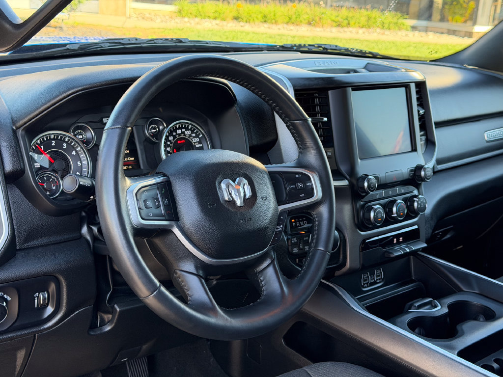 Used 2023 RAM 1500 Big Horn AWD/4WD image 23