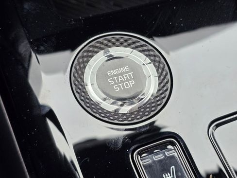 New 2026 Kia Niro SX image 29