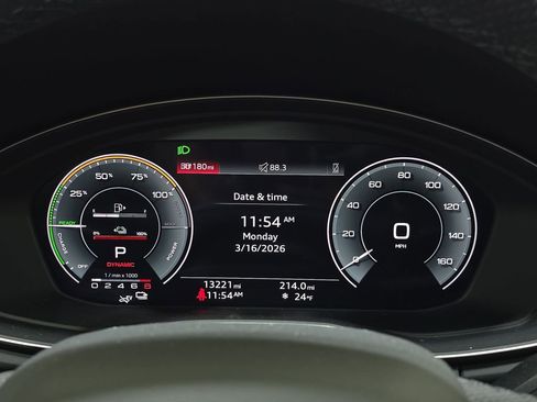 Used 2024 Audi Q5 e Premium Plus w/ Premium Plus Package image 20