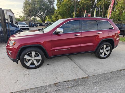 Used 2014 Jeep Grand Cherokee Limited w/ Luxury Group II AWD/4WD image 9