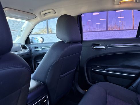 Used 2021 Chrysler 300 Touring w/ Sport Appearance Package image 25