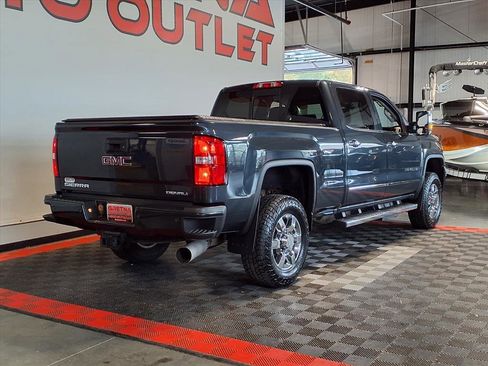 Used 2018 GMC Sierra 3500 Denali w/ Duramax Plus Package image 7