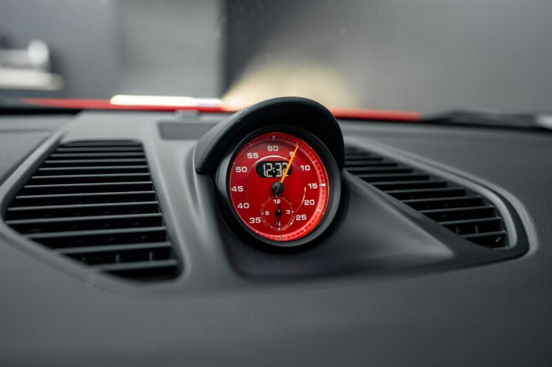 Used 2018 Porsche 911 GT3 w/ Sport Chrono Package RWD image 29