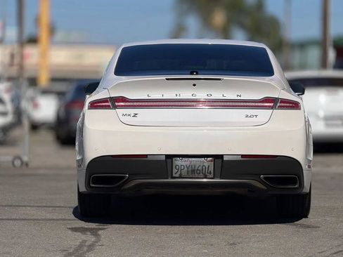 Used 2019 Lincoln MKZ Reserve FWD image 14