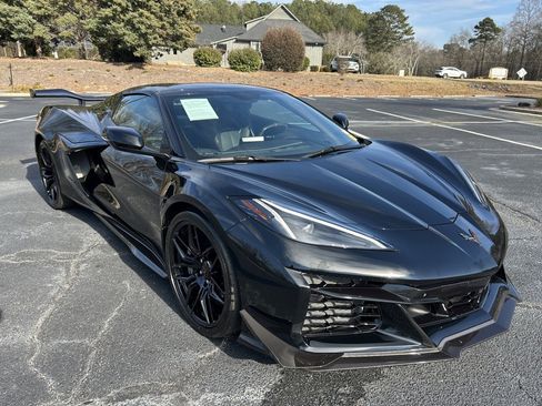 Used 2023 Chevrolet Corvette Z06 w/ Z07 Performance Package image 18