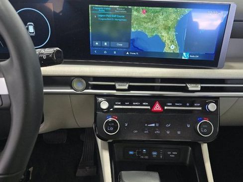 Used 2025 Hyundai Tucson SEL image 6