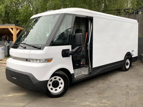 Used 2024 Chevrolet Brightdrop 600 w/ Battery Pack, Max Range AWD/4WD image 1