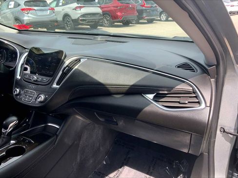 Used 2023 Chevrolet Malibu LT w/ Driver Confidence Package FWD image 19