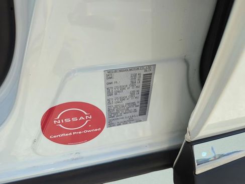 Certified 2024 Nissan Murano SV image 43