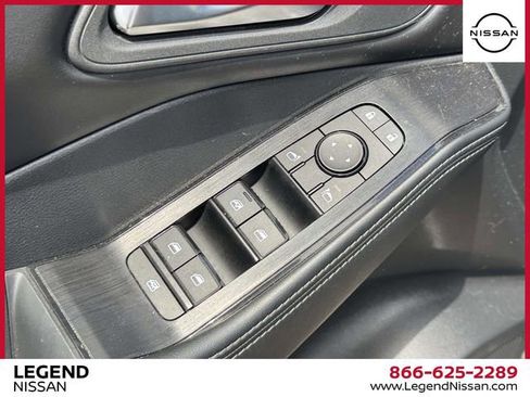Certified 2024 Nissan Rogue SV AWD/4WD image 15
