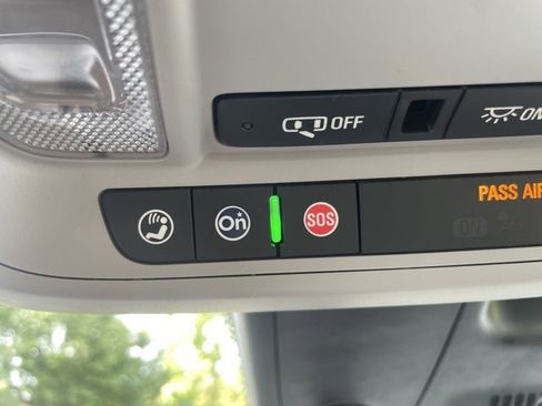 Used 2024 Chevrolet Malibu LT image 29