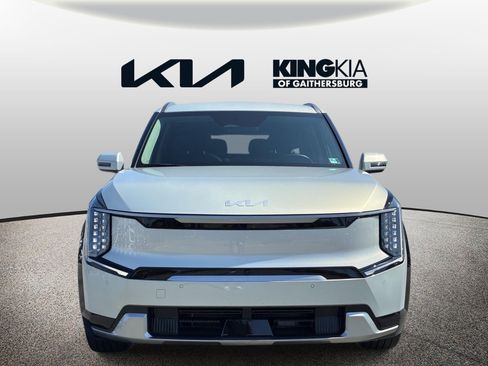 Certified 2024 Kia EV9 Land AWD/4WD image 8