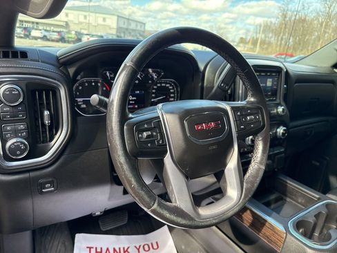 Used 2022 GMC Sierra 1500 Elevation image 16