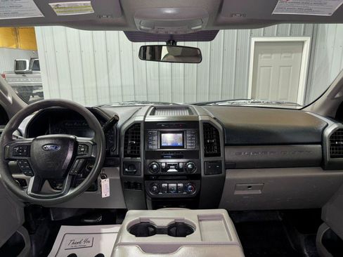 Used 2017 Ford F250 XL w/ Power Equipment Group RWD image 17