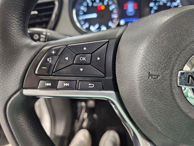 Used 2020 Nissan Rogue S AWD/4WD image 12