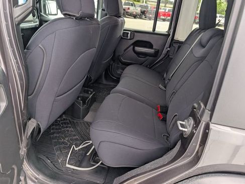 Used 2021 Jeep Wrangler Unlimited Sport AWD/4WD image 11