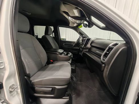 Used 2024 RAM 3500 Big Horn AWD/4WD image 26