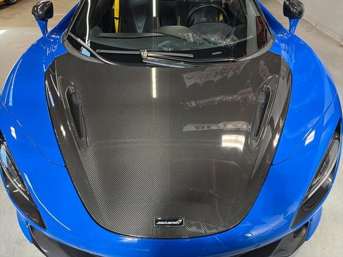 Used 2020 McLaren 720S Performance image 12