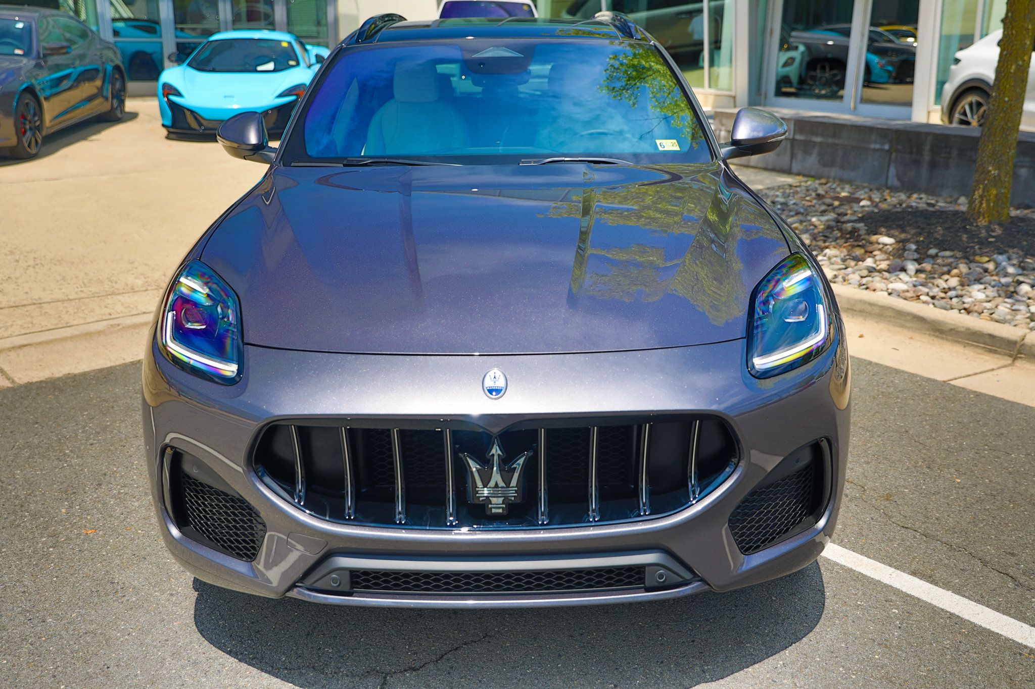 Used 2024 Maserati Grecale Modena AWD/4WD image 2
