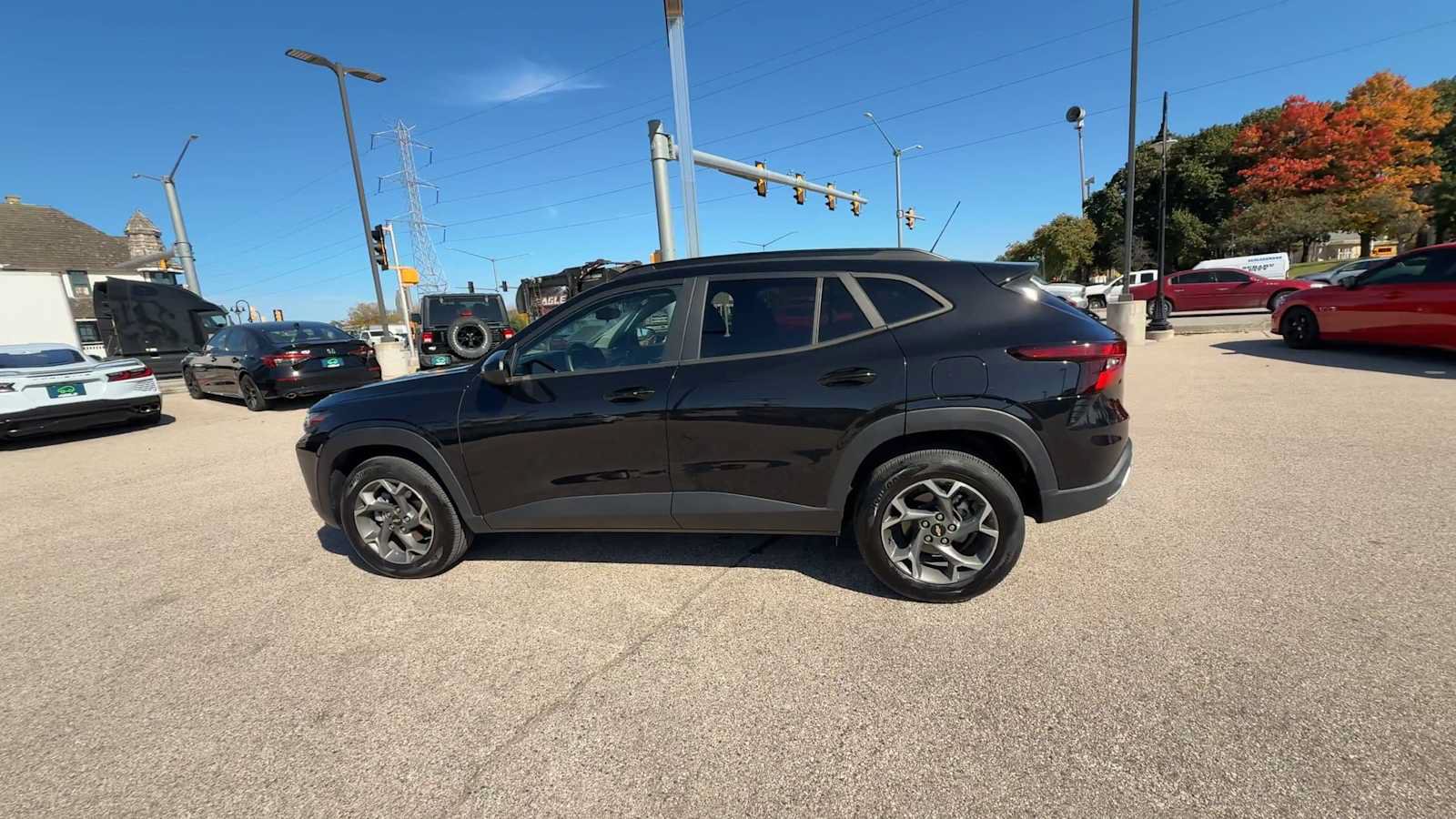 Certified 2024 Chevrolet Trax LT w/ Sunroof Package FWD image 5