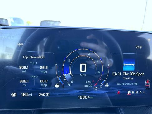 Used 2025 Chevrolet Equinox LT AWD/4WD image 13