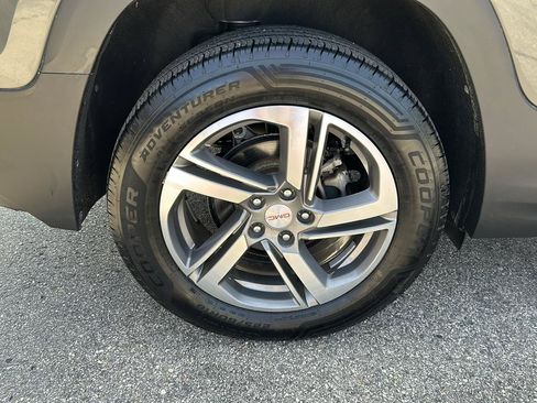 Used 2020 GMC Terrain SLT AWD/4WD image 29