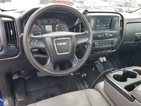 Used 2018 GMC Sierra 2500 4x4 Regular Cab image 23