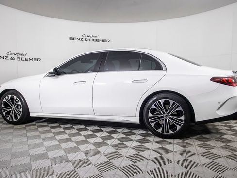 Used 2025 Mercedes-Benz E 350 4MATIC Sedan image 11