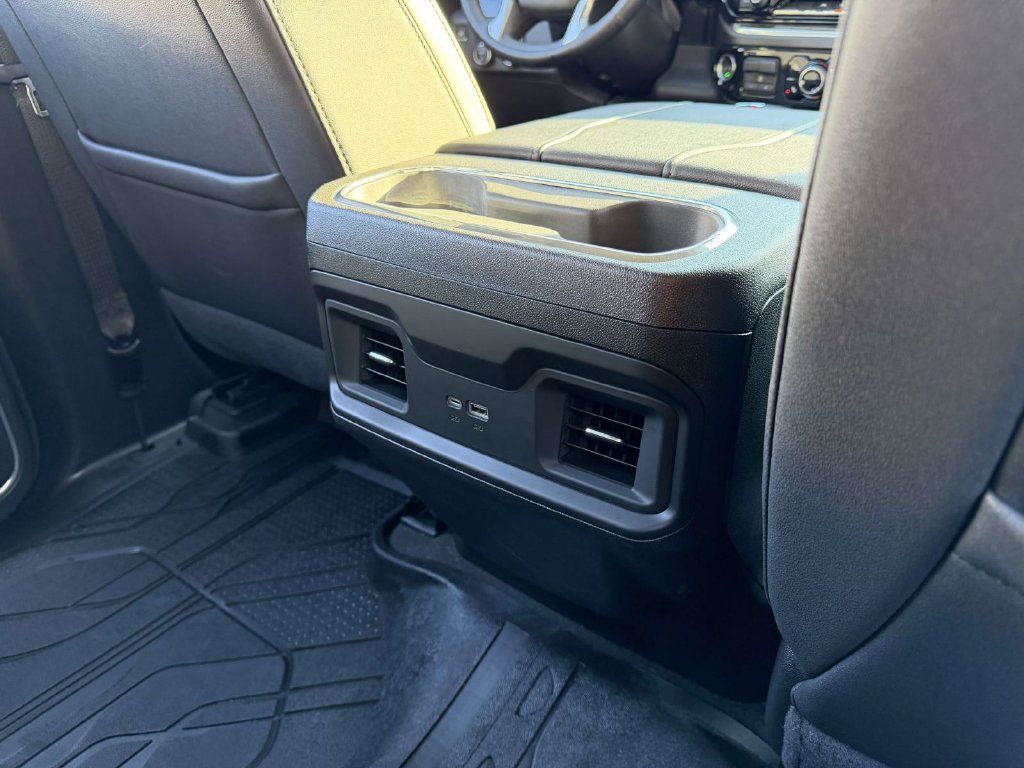 Used 2024 Chevrolet Silverado 1500 RST w/ All Star Edition Plus AWD/4WD image 17