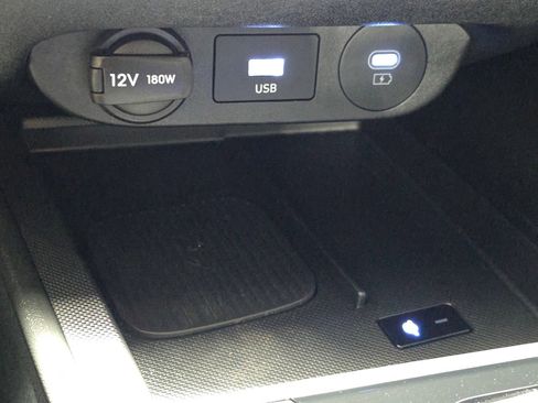 Certified 2025 Hyundai Elantra Sport FWD image 28