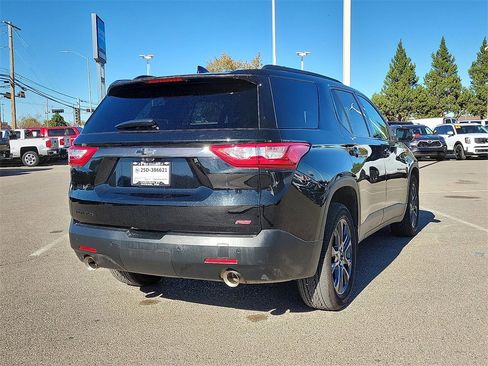 Used 2021 Chevrolet Traverse RS image 10