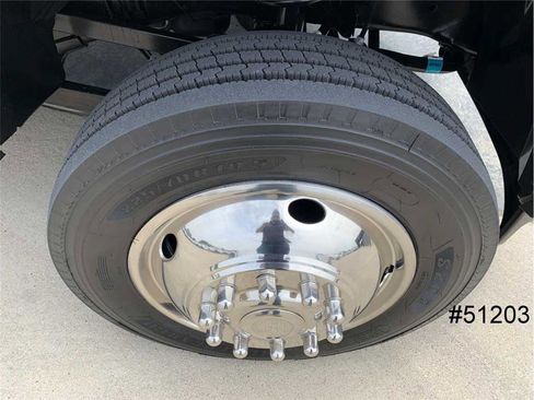 Used 2021 RAM 5500 Tradesman image 20