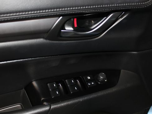 Used 2019 MAZDA CX-5 Touring FWD image 10