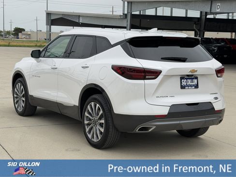 Certified 2025 Chevrolet Blazer Premier w/ Driver Confidence II Package AWD/4WD image 7