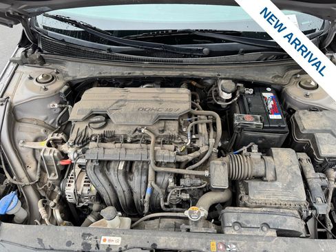 Used 2021 Hyundai Elantra SEL w/ Convenience + Premium Package FWD image 29