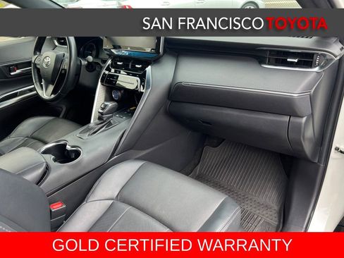 Certified 2022 Toyota Venza Limited AWD/4WD image 22